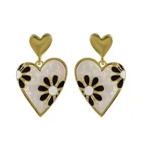 heart dangle earrings N282